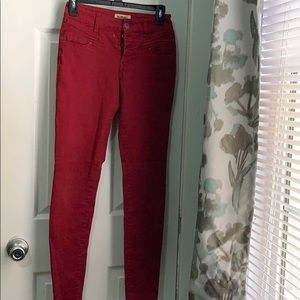 Red skinny jeans
